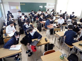 iC課題探究α2年3年課題探究相談会
