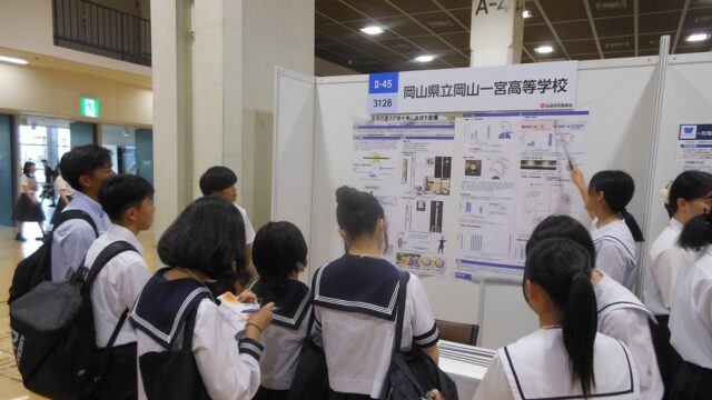 ＳＳＨ生徒研究発表会(理数科長のつぶやき）