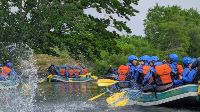 修学旅行【北海道】ラフティング体験